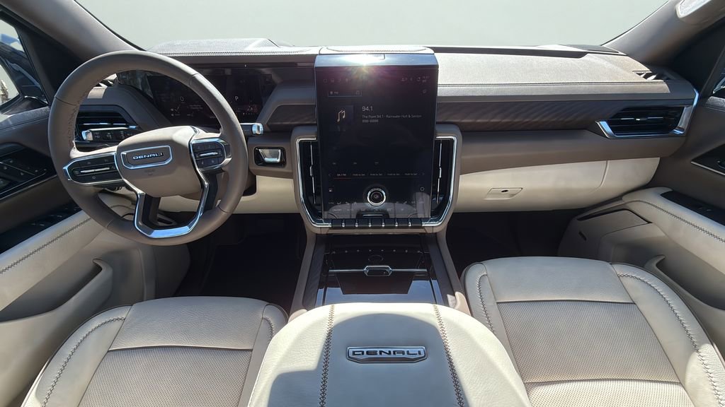 Used 2026 GMC Yukon Denali image 14