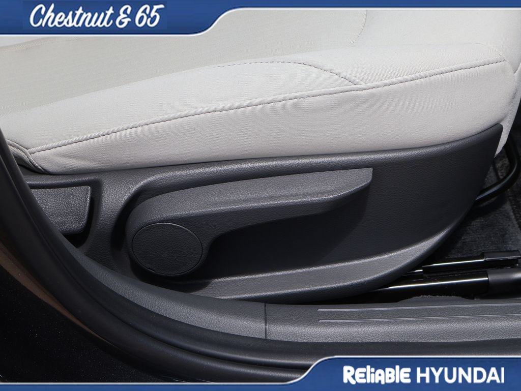 Certified 2024 Hyundai Sonata SEL w/ Convenience Package FWD image 11