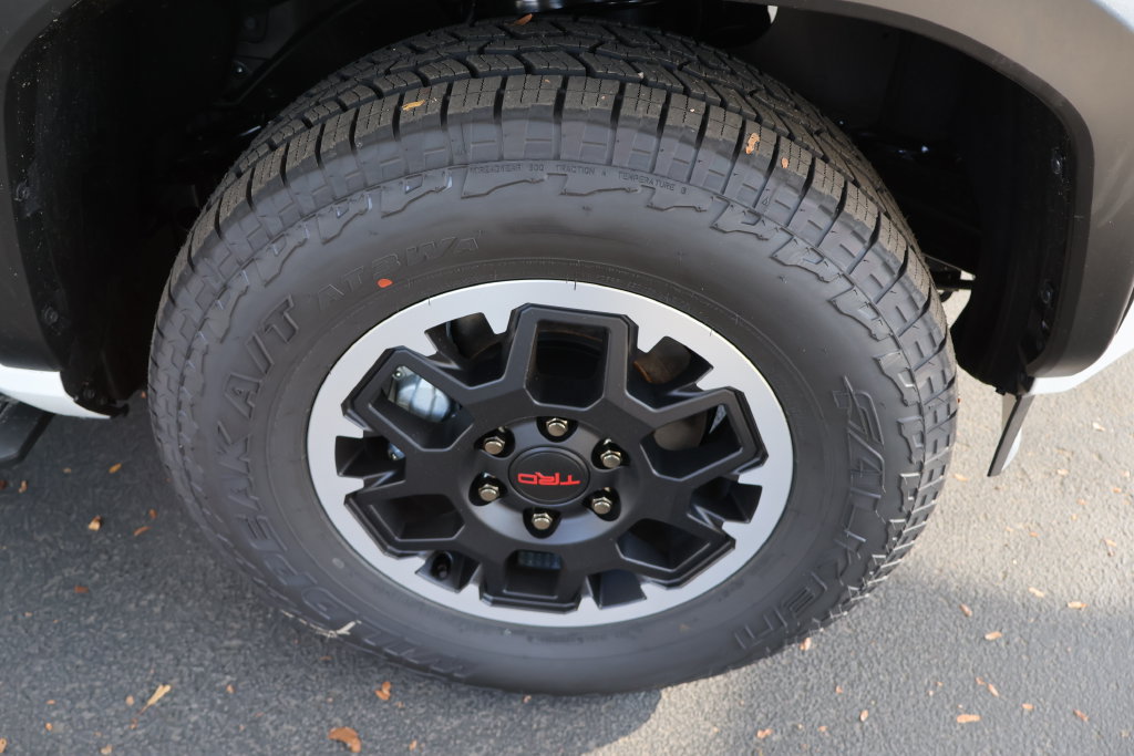 New 2026 Toyota 4Runner TRD Off-Road AWD/4WD image 57