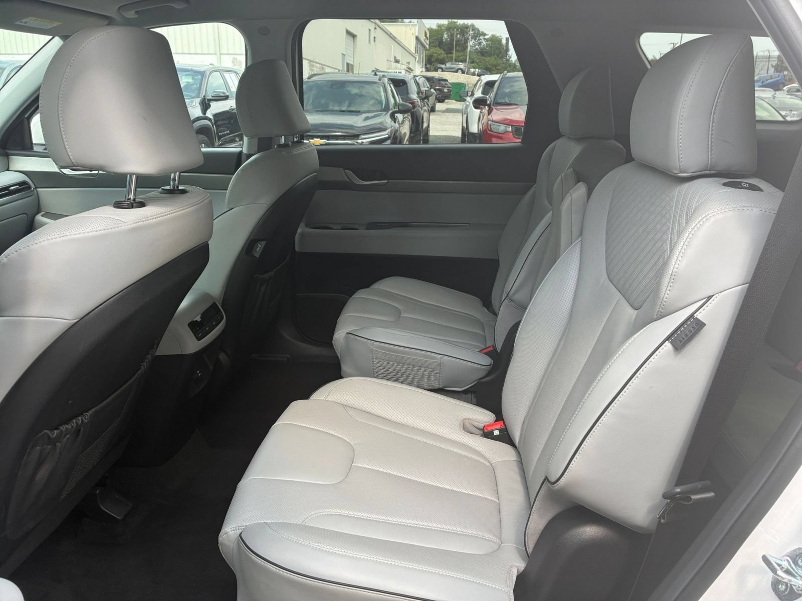 Used 2025 Hyundai Palisade SEL AWD/4WD image 21