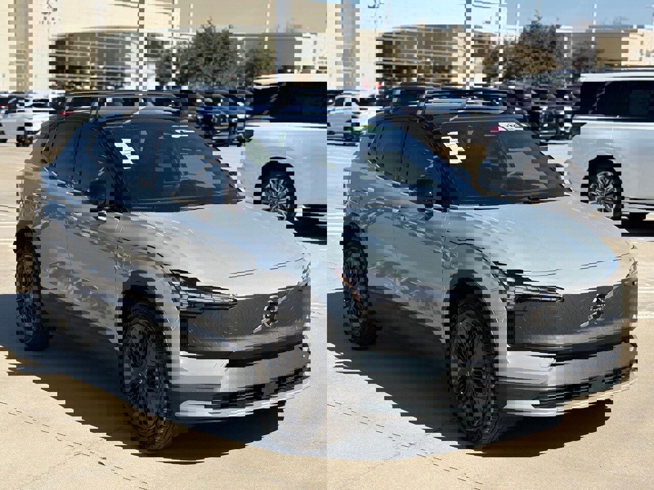 New 2026 Volvo EX30 Cross Country Ultra image 4