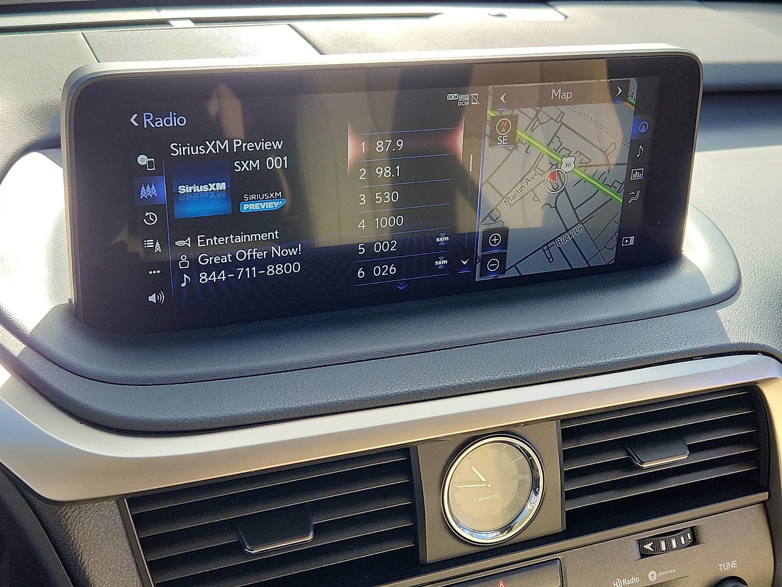 Certified 2022 Lexus RX 450h AWD w/ Premium Package image 18