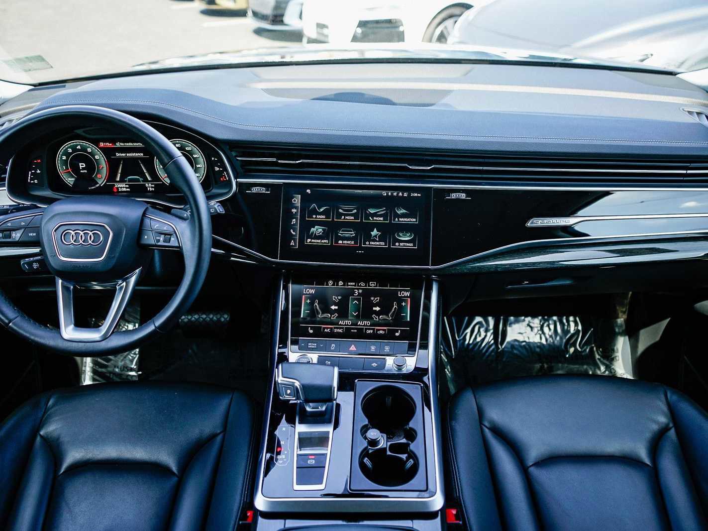 Used 2023 Audi Q7 Premium Plus w/ Premium Plus Package image 12