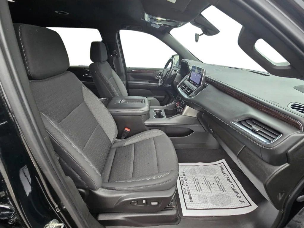 Used 2021 Chevrolet Suburban LS image 25