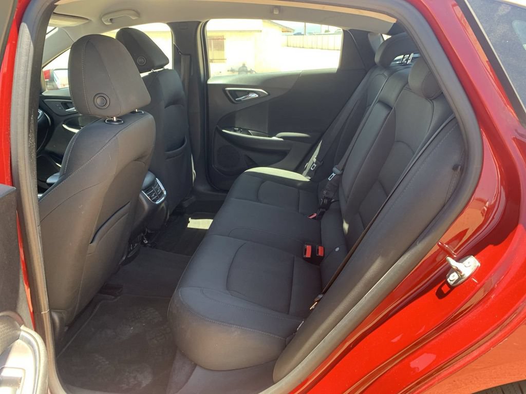 Used 2016 Chevrolet Malibu LT FWD image 24