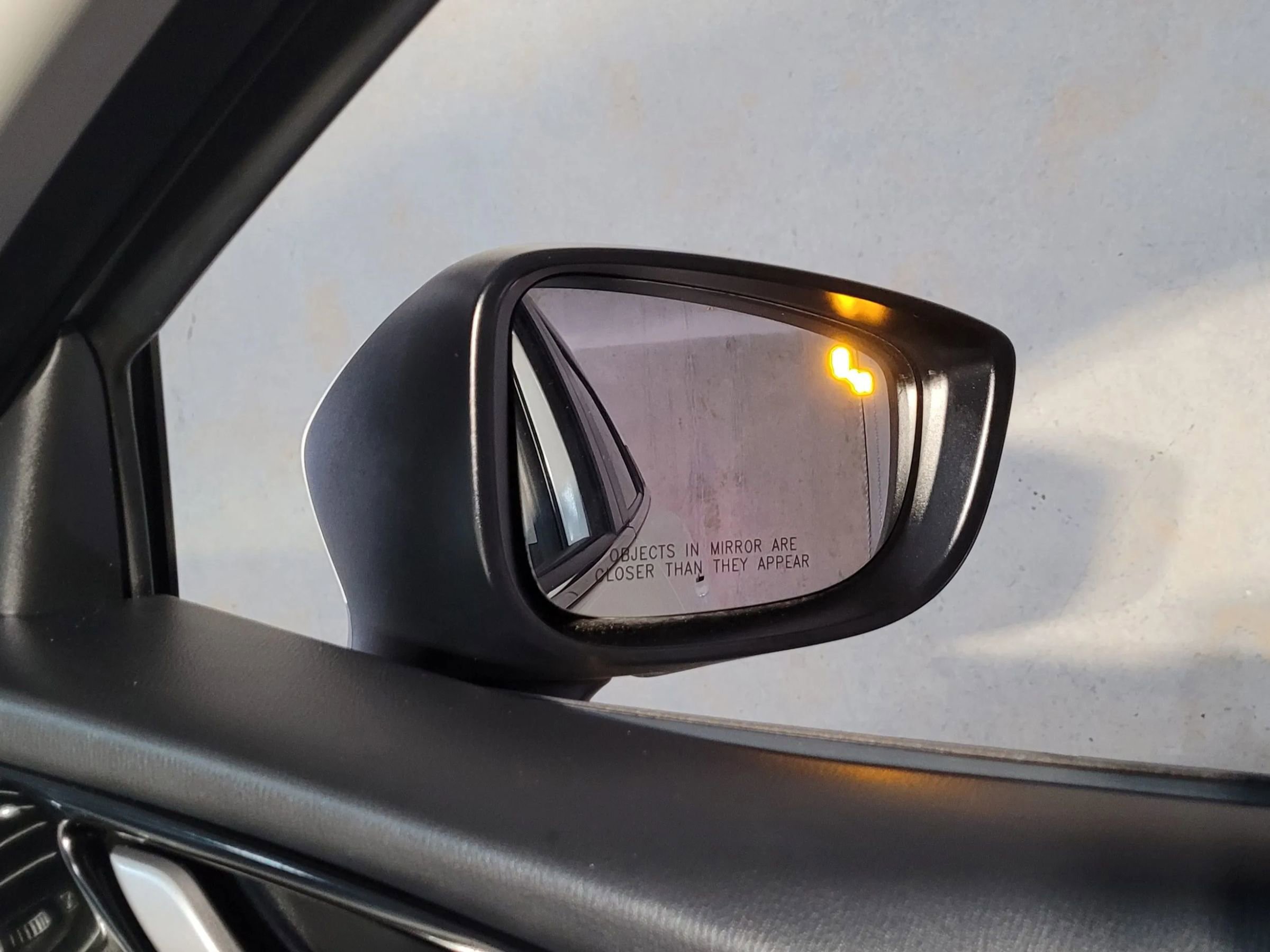 Used 2014 MAZDA MAZDA3 i Grand Touring image 14