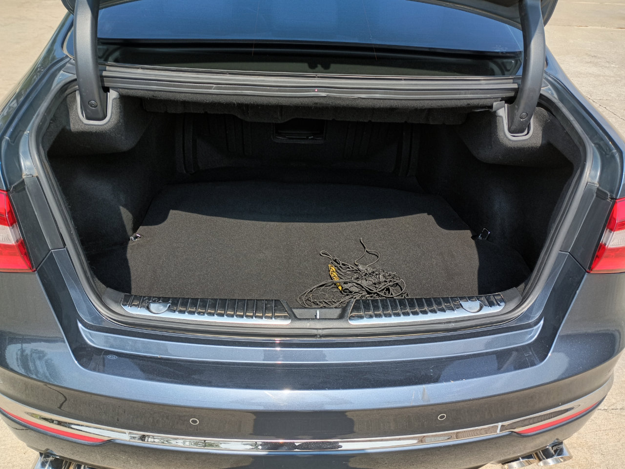 Used 2015 Kia Cadenza Limited image 5