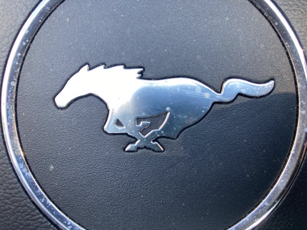 Used 2015 Ford Mustang Premium RWD image 28