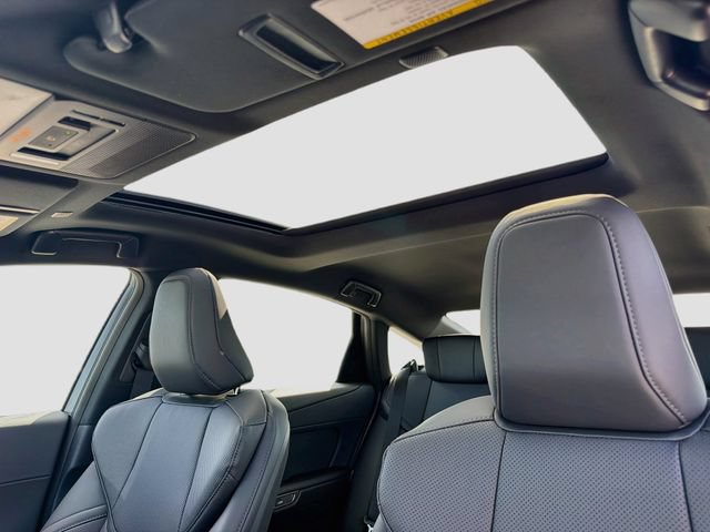 New 2026 Lexus ES 350h AWD w/ Cold Area Package image 26