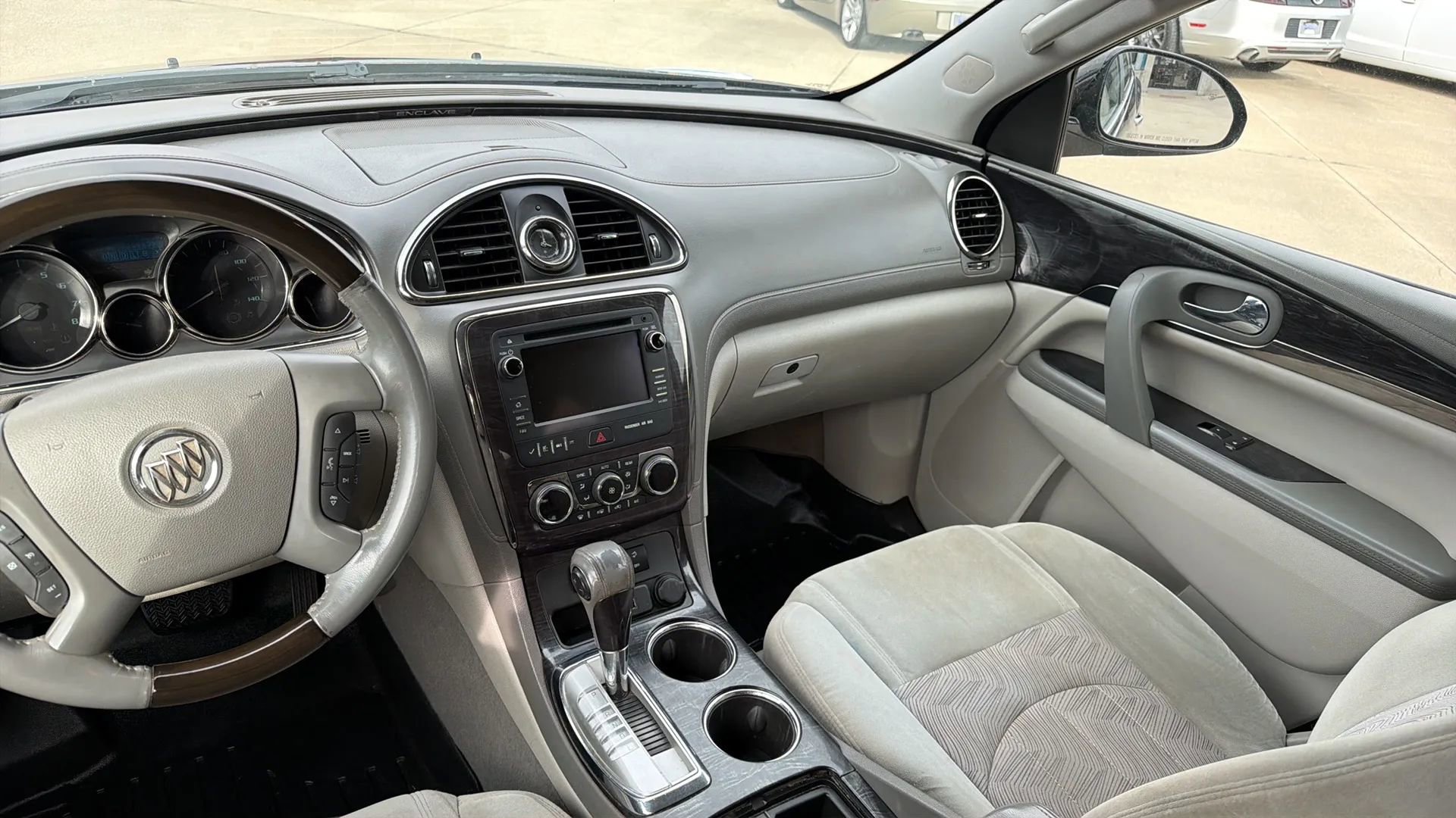 Used 2015 Buick Enclave Convenience FWD image 49