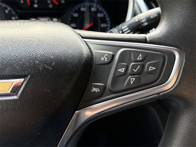 Used 2018 Chevrolet Equinox LT image 17