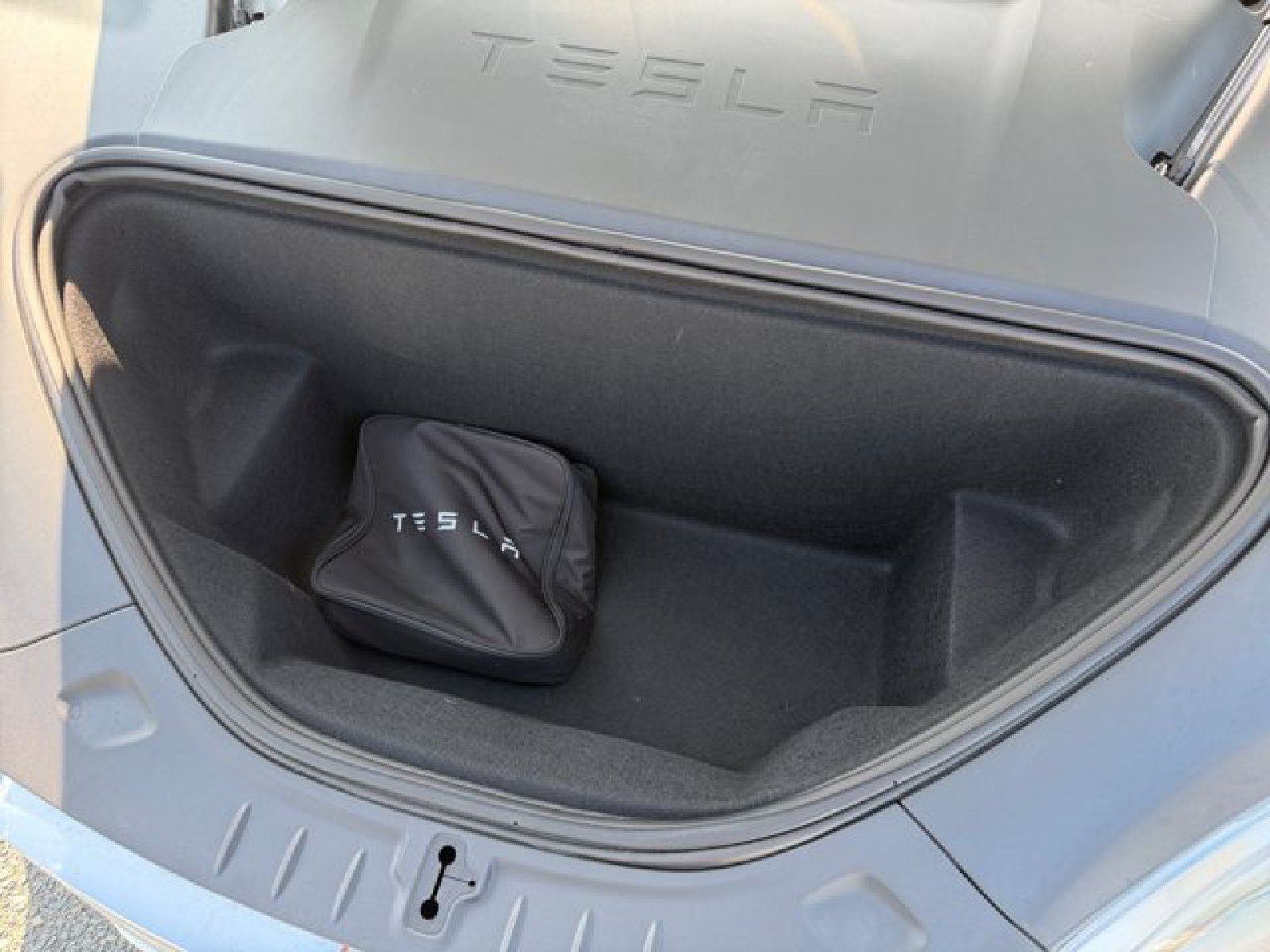 Used 2020 Tesla Model S Long Range Plus AWD/4WD image 9