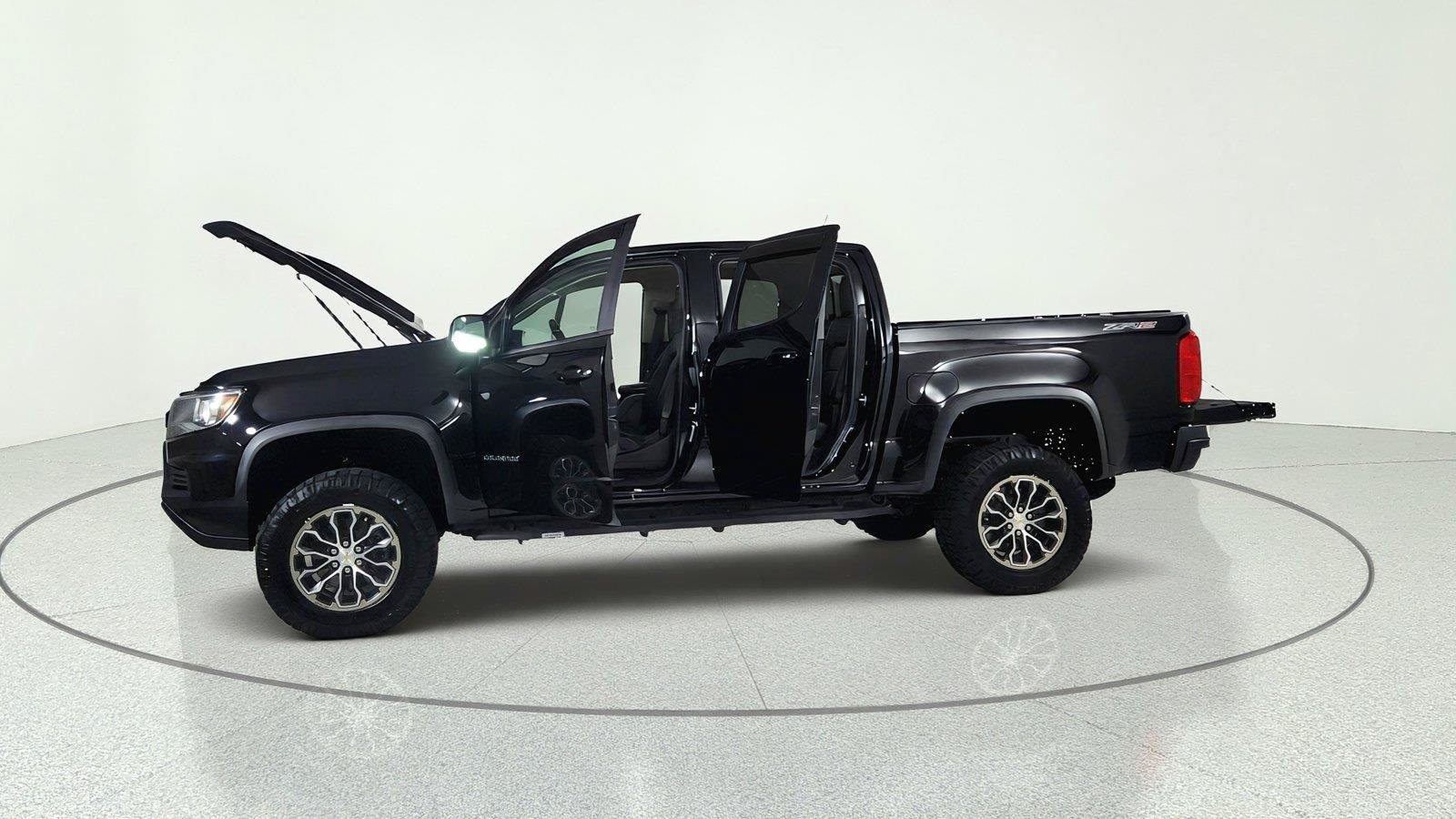 Used 2022 Chevrolet Colorado ZR2 AWD/4WD image 11