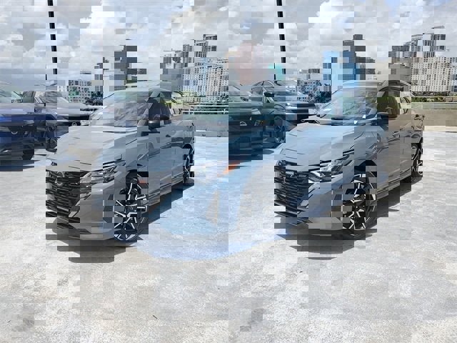 New 2025 Nissan Sentra SR w/ SR Premium Package image 16