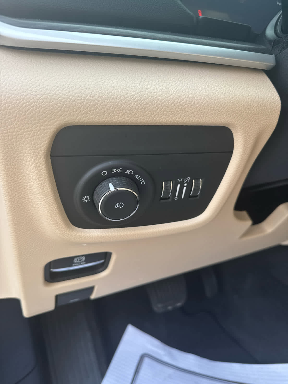 Used 2021 Jeep Grand Cherokee L Limited image 13