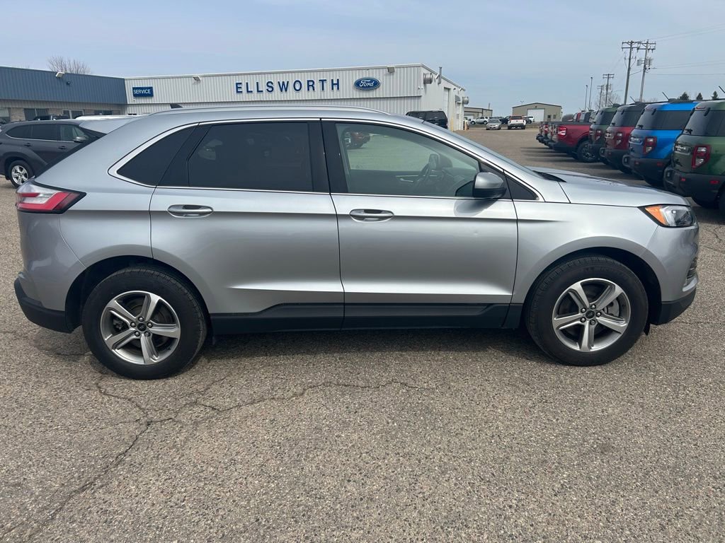 Used 2024 Ford Edge SEL w/ Convenience Package AWD/4WD image 8
