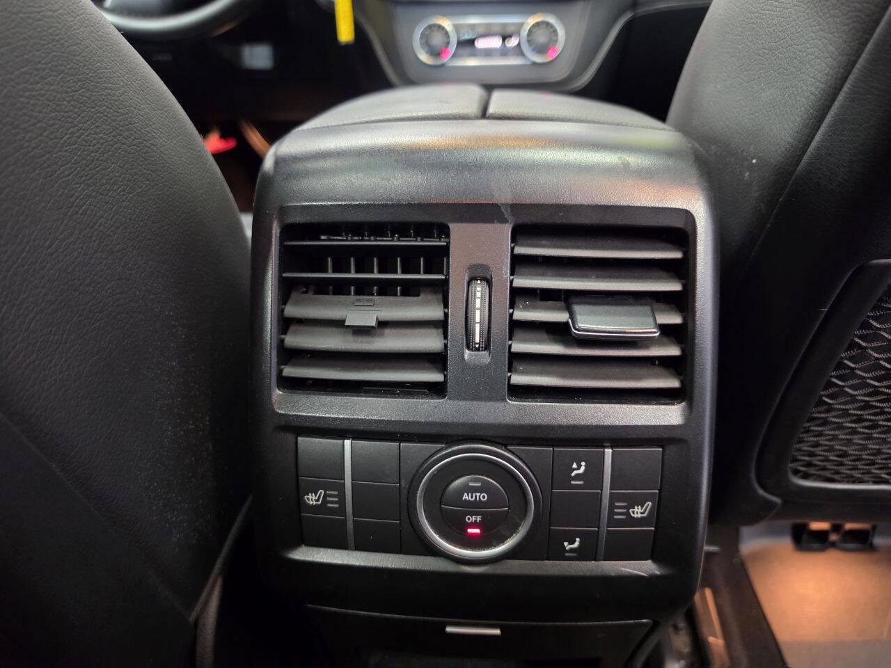 Used 2013 Mercedes-Benz ML 550 4MATIC image 30