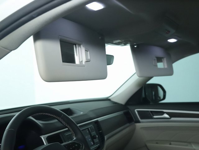 Used 2023 Volkswagen Atlas SE image 20