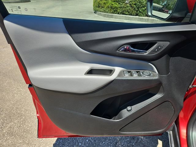 Used 2024 Chevrolet Equinox LT FWD image 18