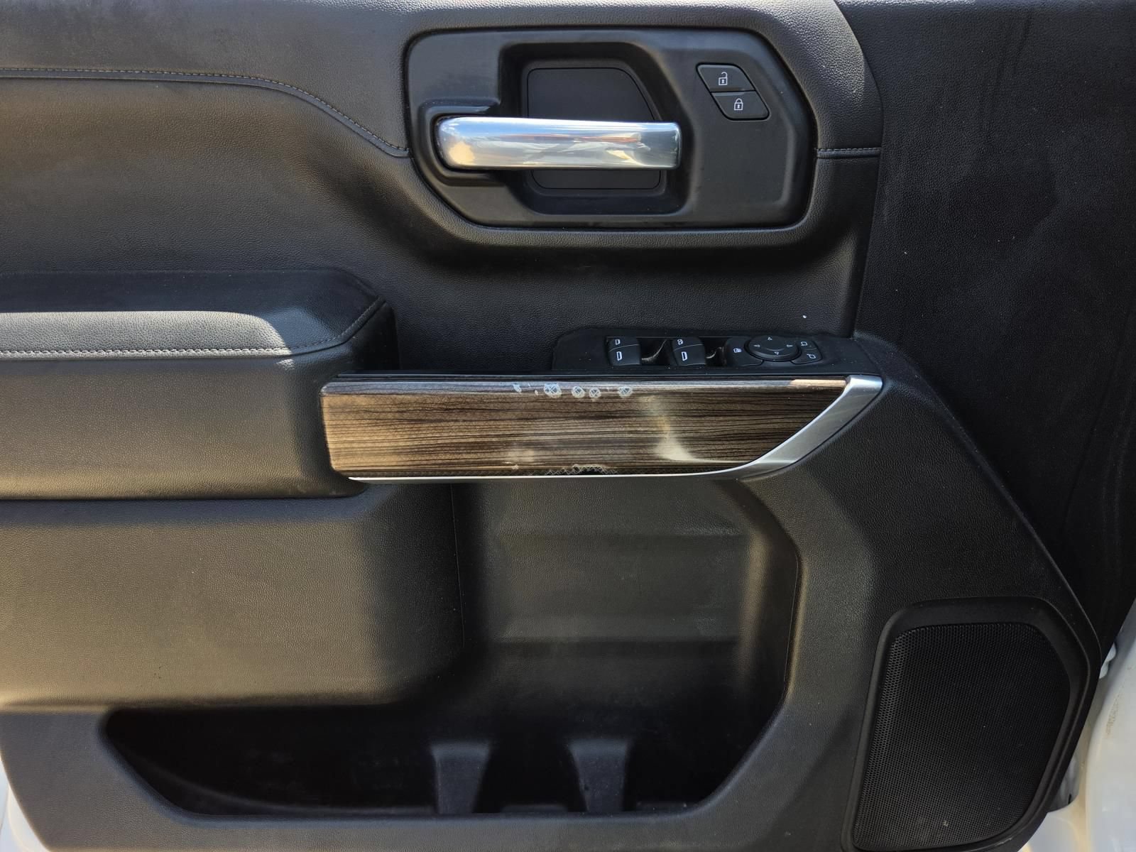 Used 2023 Chevrolet Silverado 2500 LT AWD/4WD image 15