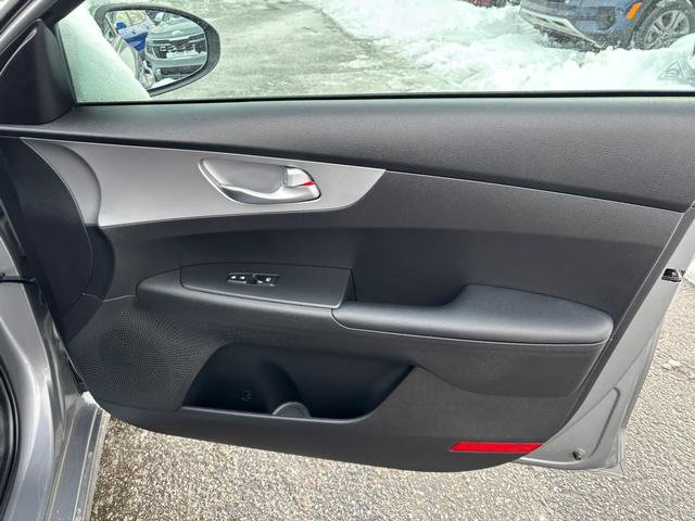 Certified 2023 Kia Forte LXS image 17