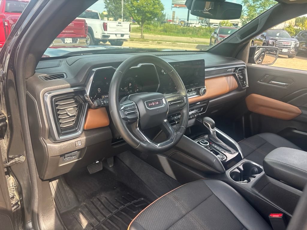 Used 2024 GMC Canyon AT4 w/ Canyon Safety Plus Package AWD/4WD image 18