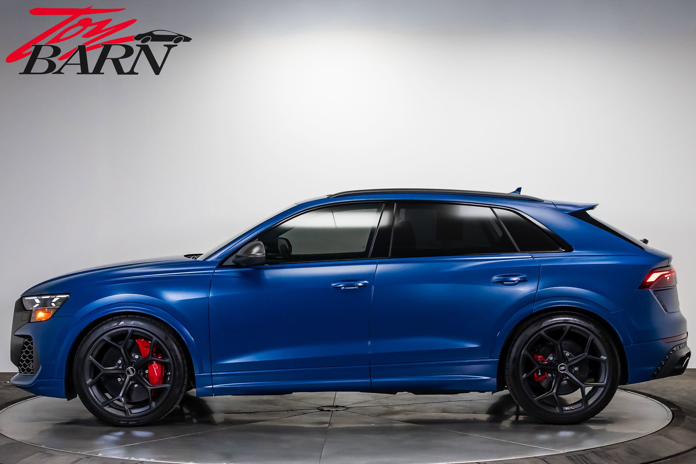Used 2025 Audi RS Q8 performance AWD/4WD video 2