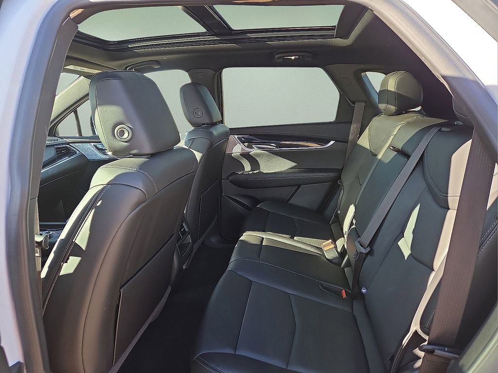 Used 2024 Cadillac XT5 Premium Luxury image 21