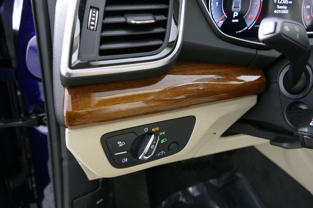 Certified 2023 Audi Q5 2.0T Premium Plus w/ Premium Plus Package AWD/4WD image 21