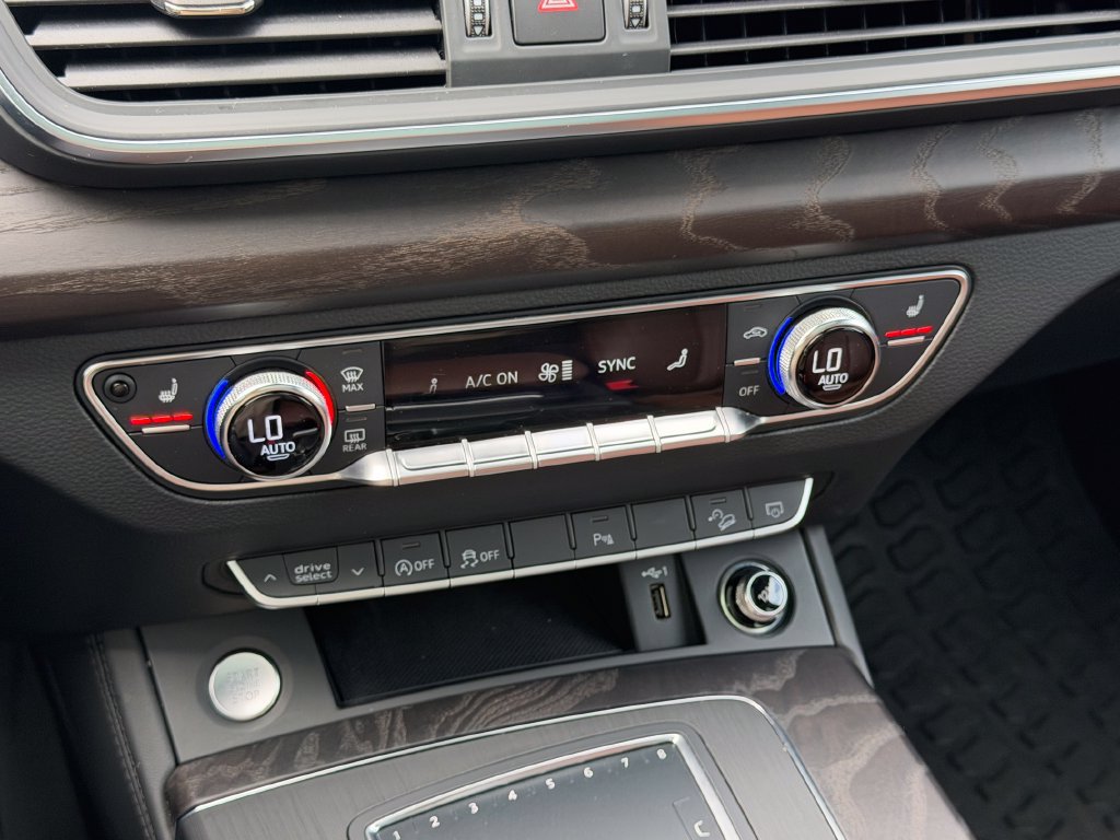 Used 2020 Audi Q5 2.0T Premium Plus AWD/4WD image 24