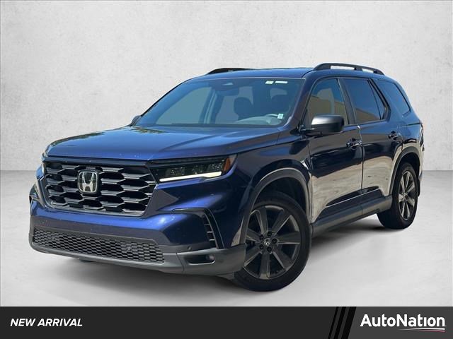 Used 2024 Honda Pilot Sport image 1