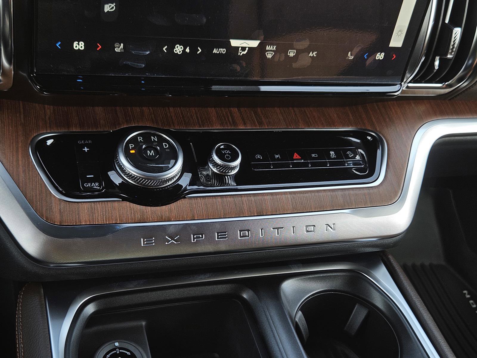 New 2026 Ford Expedition Max King Ranch image 30