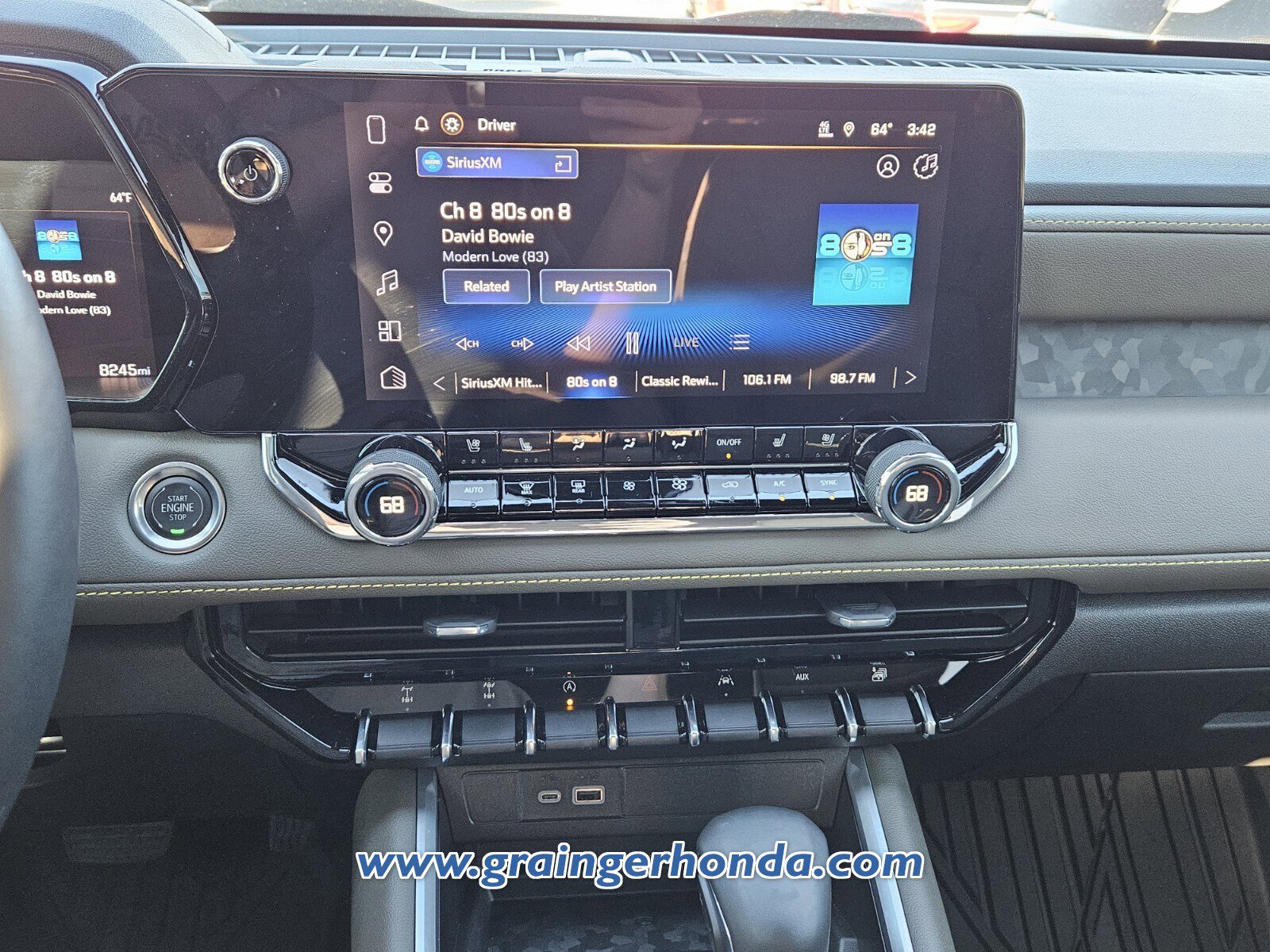 Used 2025 Chevrolet Colorado ZR2 w/ Technology Package image 15