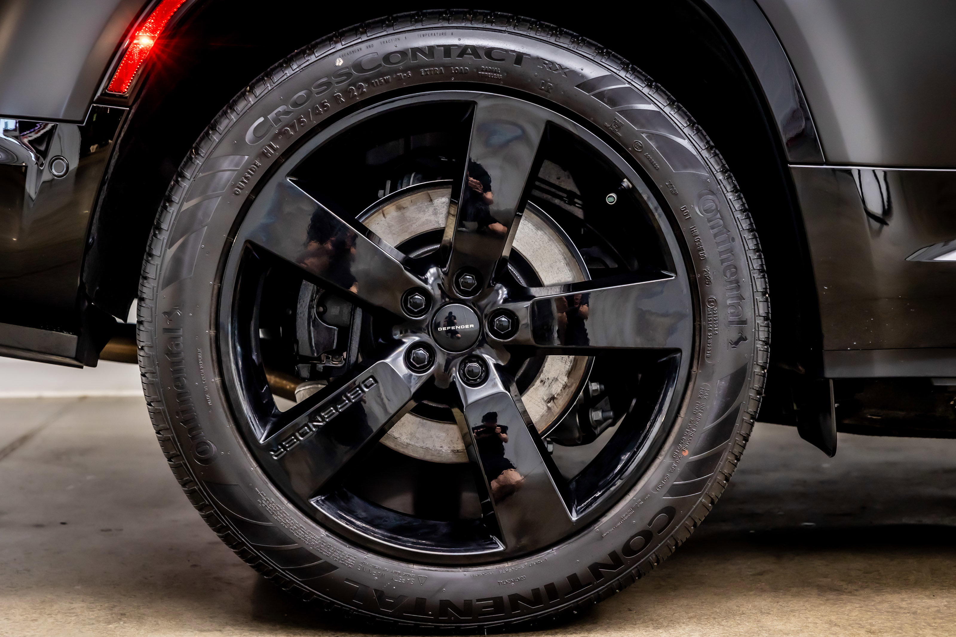 Used 2026 Land Rover Defender 130 V8 image 37