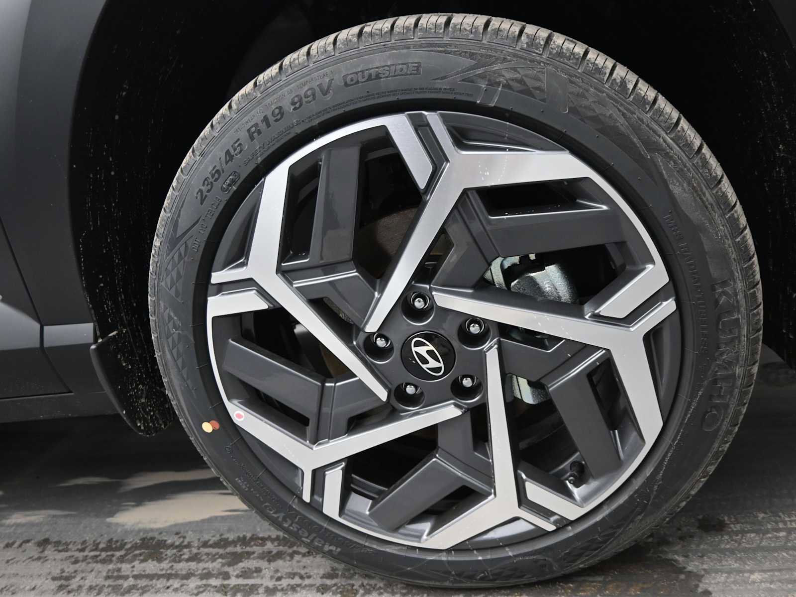 New 2026 Hyundai Kona SEL Premium image 10