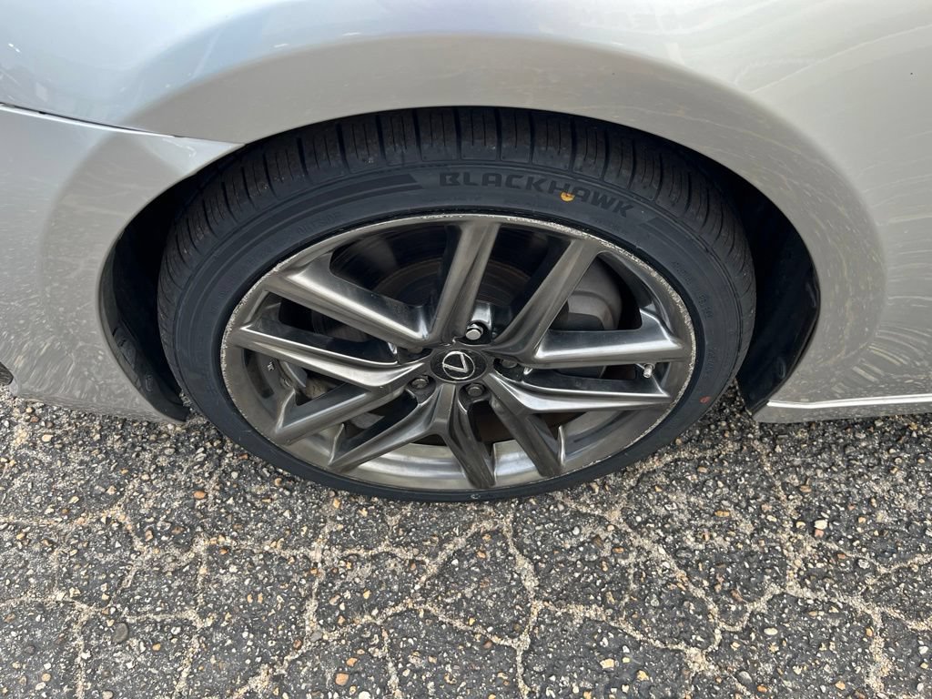 Used 2019 Lexus IS 300 F Sport w/ F Sport Package RWD image 40