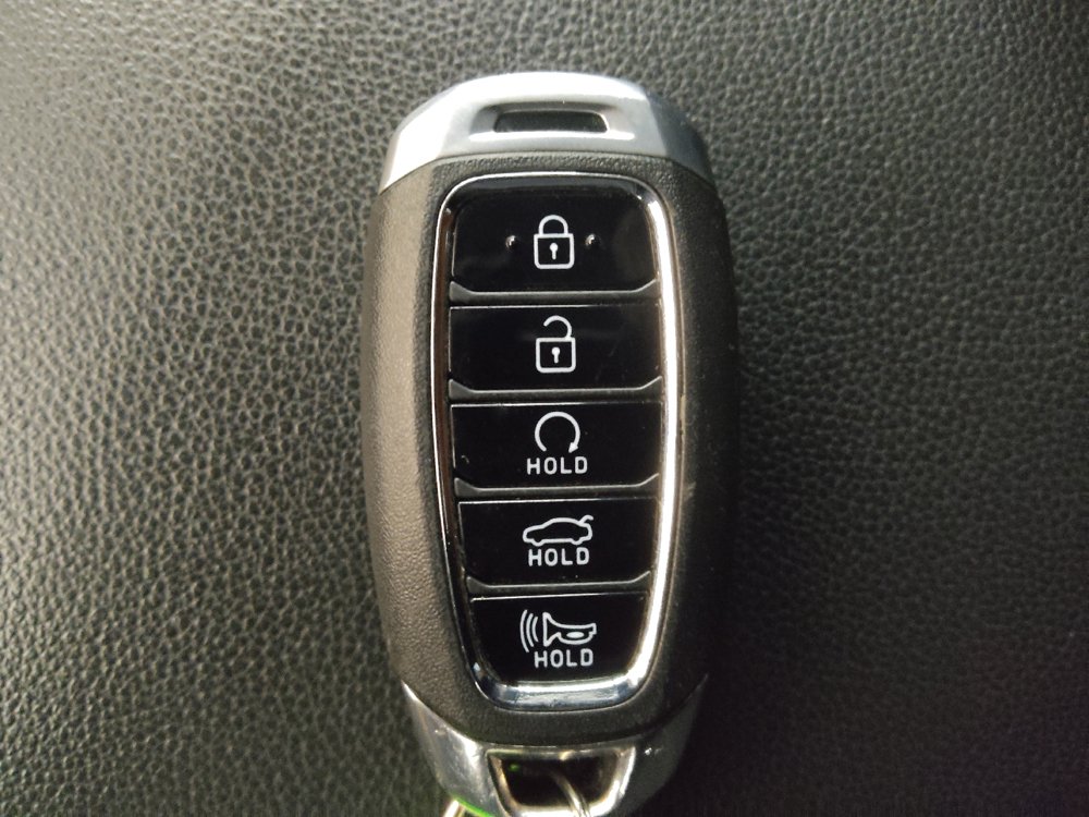 Used 2021 Hyundai Elantra SEL w/ Convenience Package FWD image 32