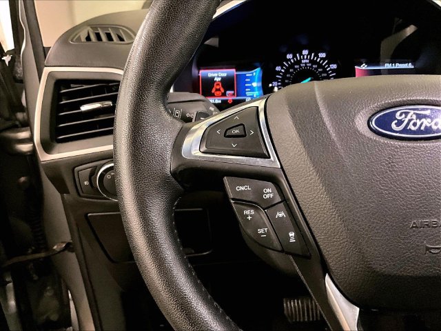 Used 2020 Ford Edge SEL w/ Convenience Package AWD/4WD image 17