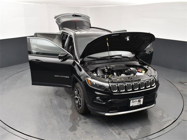 New 2026 Jeep Compass Limited w/ Mopar All Weather Package image 25