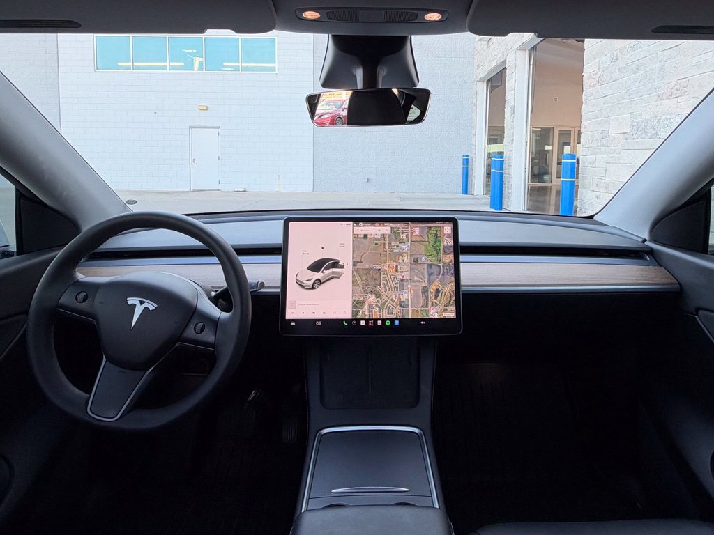 Used 2021 Tesla Model Y Long Range AWD/4WD image 21