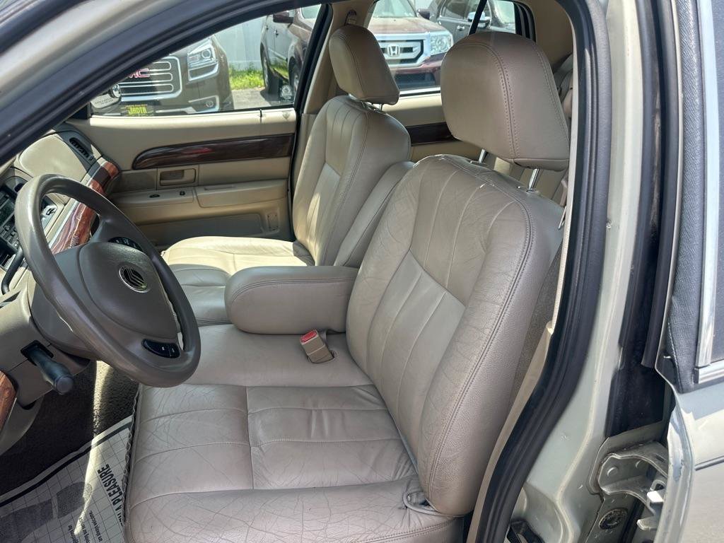 Used 2004 Mercury Grand Marquis GS RWD image 28