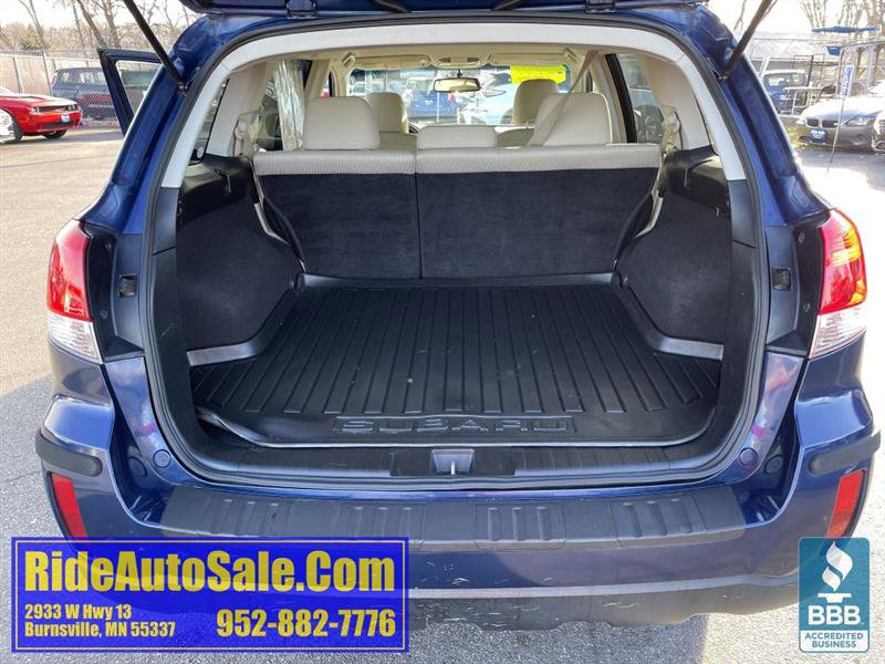 Used 2011 Subaru Outback 2.5i Premium image 24