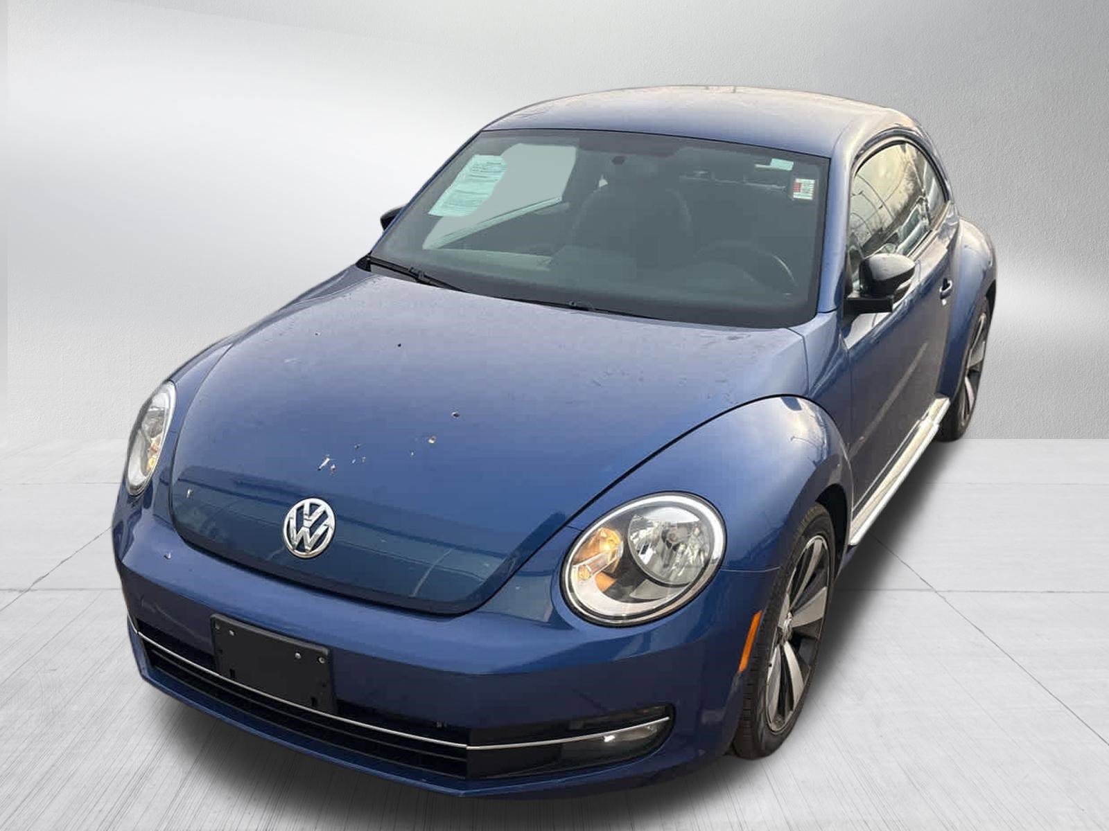 Used 2013 Volkswagen Beetle 2.0T FWD image 2