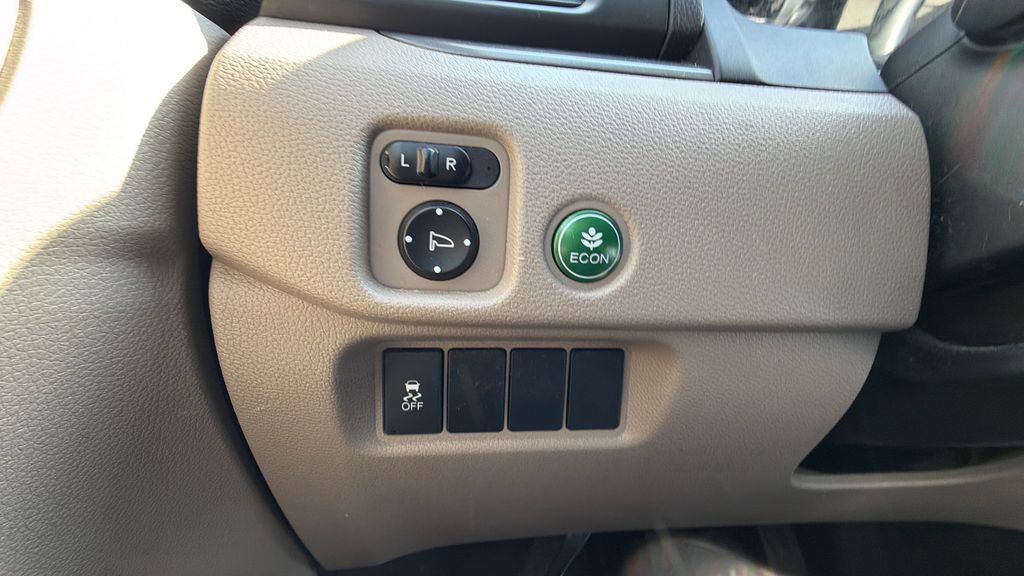 Used 2017 Honda Pilot EX image 22