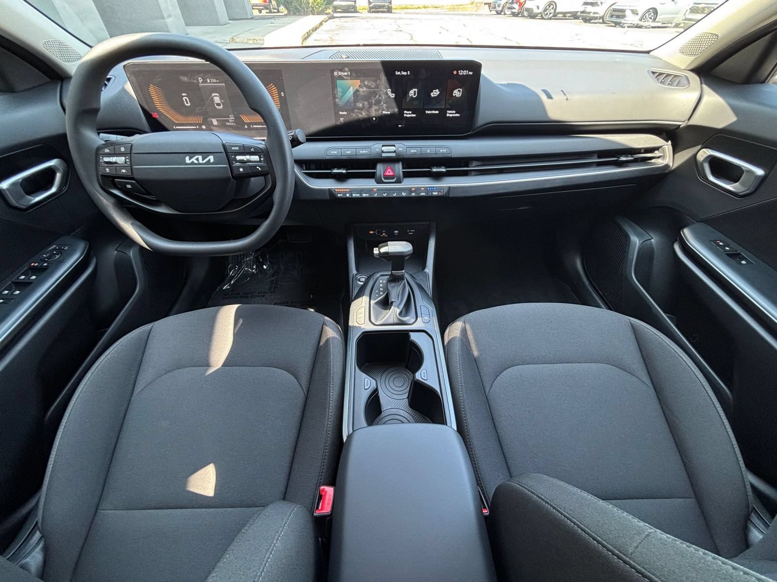 Used 2026 Kia K4 FWD image 32
