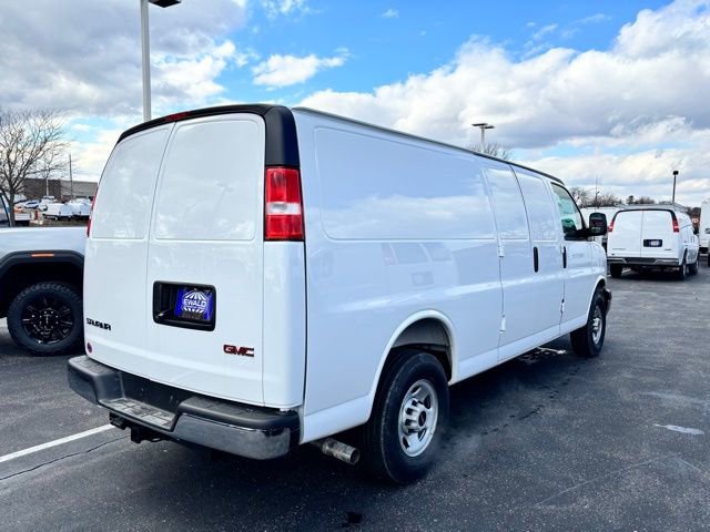 New 2026 GMC Savana 3500 w/ Driver Convenience Package RWD image 19