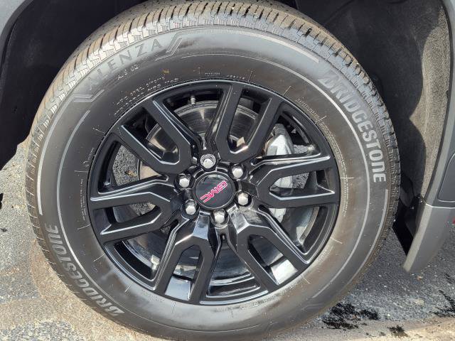 Used 2024 GMC Sierra 1500 Elevation AWD/4WD image 5