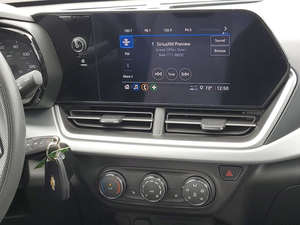 Used 2024 Chevrolet Trax LS w/ LS Convenience Package FWD image 26