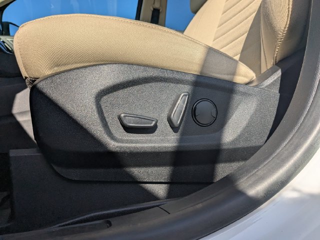 Used 2020 Ford Edge SE AWD/4WD image 20