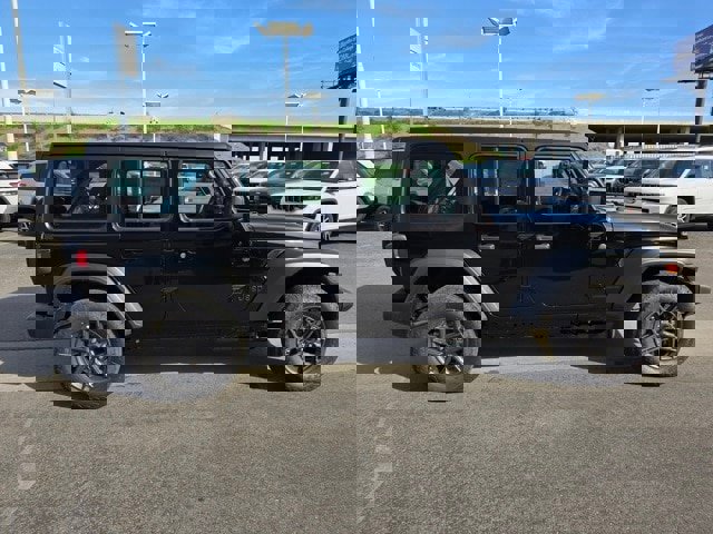 New 2026 Jeep Wrangler Unlimited Sport image 8